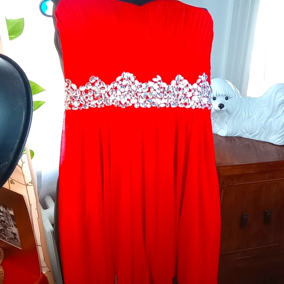 REDUCED! SPEECHLESS Red Strapless Sweetheart Micro Mini NWT Sz 3 - Picture 1 of 15